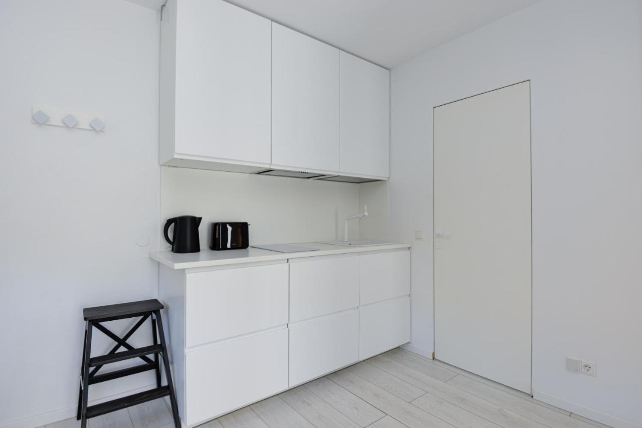 Apartment Amber White Nido Extérieur photo